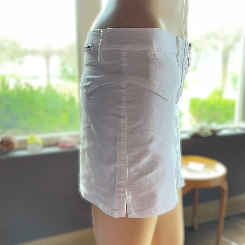 Z. Cavaricci white stretch mini skirt w/zipper size 1 juniors - Picture 2 of 10